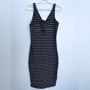 Primark Women’s Navy & White Striped Keyhole Bodycon Dress size USA 10